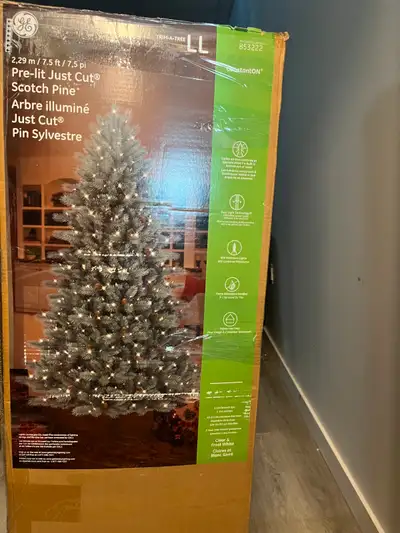 CHRISTMAS TREE - TRIM-A-TREE PRE-LIT JUST CUT SCTOCH PINE, View more