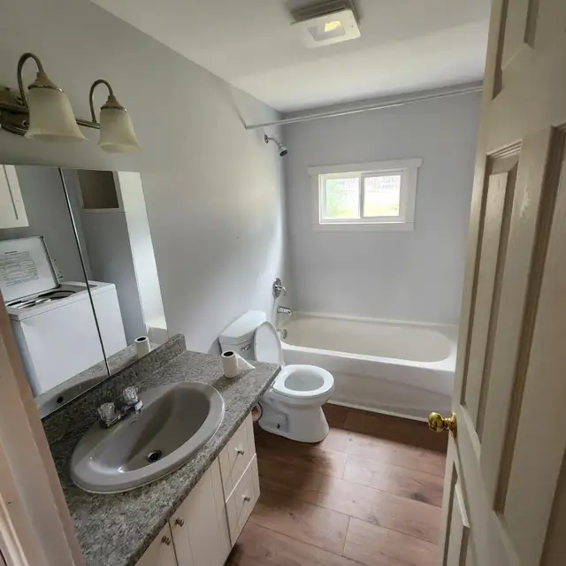 Affordable 2 bedroom mini home $1,400 utilities extra in Long Term Rentals in Miramichi - Image 3
