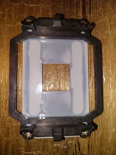 Bracket and backplate Intel motherboard cpu not sure of socket