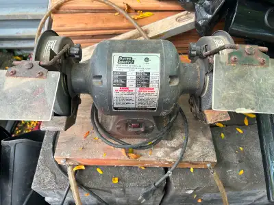 Meule d’établi, View more