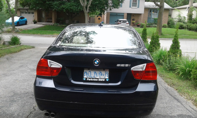 323i BMW 2006 in Cars & Trucks in Markham / York Region - Image 3