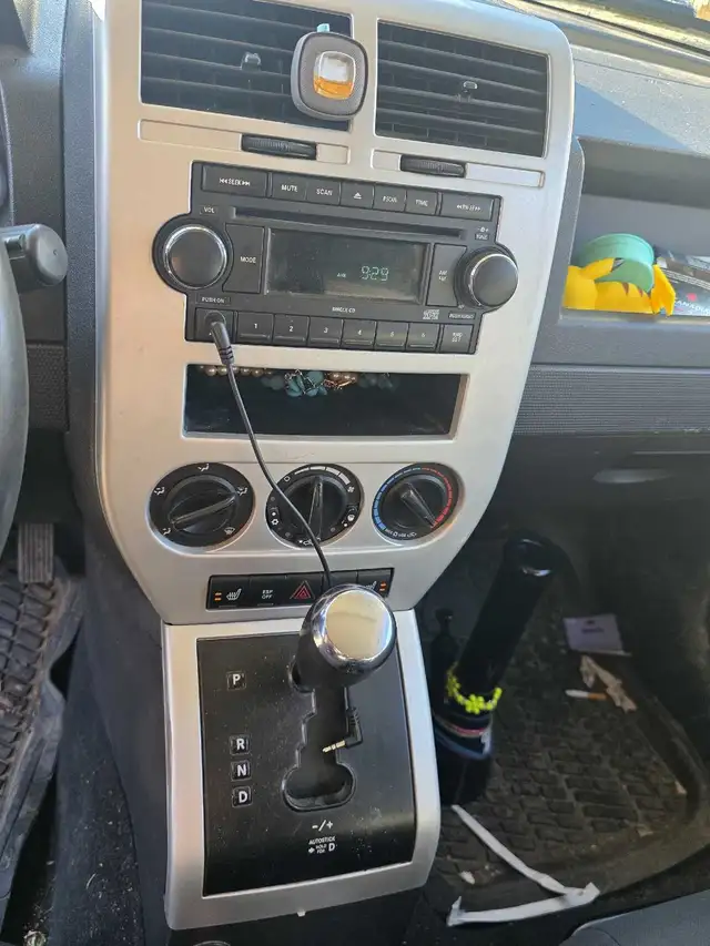 2008 jeep patriot 4x4  in Cars & Trucks in Annapolis Valley - Image 2