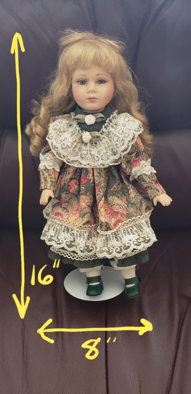 Porcelain doll on stand in Toys & Games in City of Toronto - Image 4