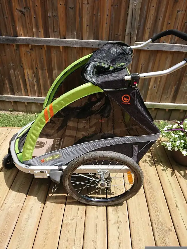 Everyday traveler bike trailer  in Kids in London - Image 4