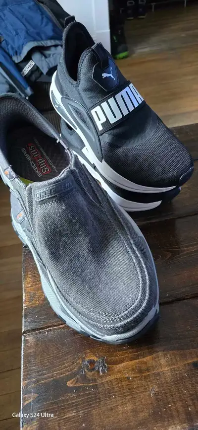 4 pairs  of sneaker, View more