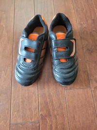Youth Size 12 Soccer Shoes