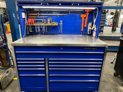 Snap on tool box roll cab, Voir plus
