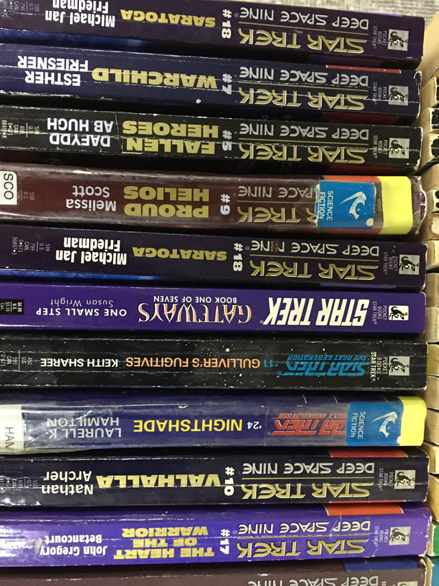 Star Trek Pocketbooks in Fiction in St. Albert - Image 3