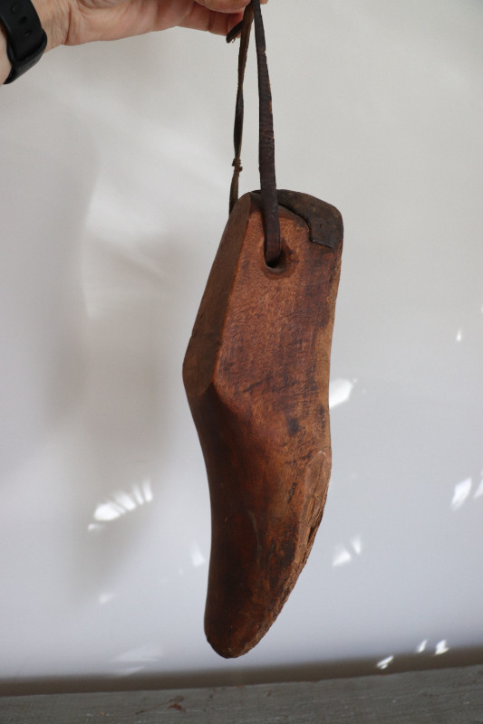 Moule antique-rustique pour soulier dans Art et objets de collection  à Ville de Montréal