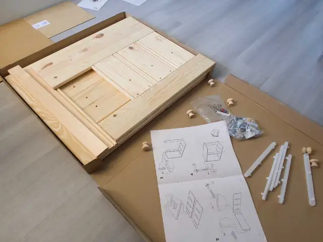 Furniture Assembly 490426612413911040