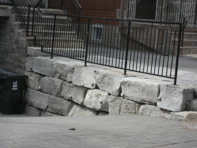 Landscaping Interlocking, Flagstone, Sodding - City of Toronto in Lawn, Tree Maintenance & Eavestrough in City of Toronto - Image 3