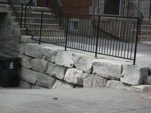 Landscaping Interlocking, Flagstone, Sodding63581882536705122