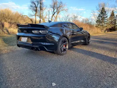 2019 2ss 1le camaro black 6 speed p1x procharger, new atturo az850 tires, Drake spoiler, dash cams,...