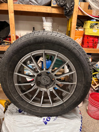 215/60/16 Michelin x ice on Toyota/lexus wheels