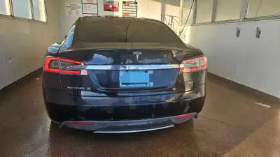 Note: Not Selling Actively so no appointments right away. ⚡ 2012 Tesla Model S P85 Signature – Rare...