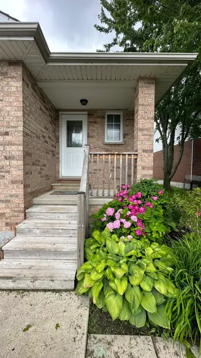 Furnished Private bedroom available. $250 per week in a shared furnished house. Year round rental. L...