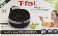 T-FAL ACTIFRY  AIR FRYER .