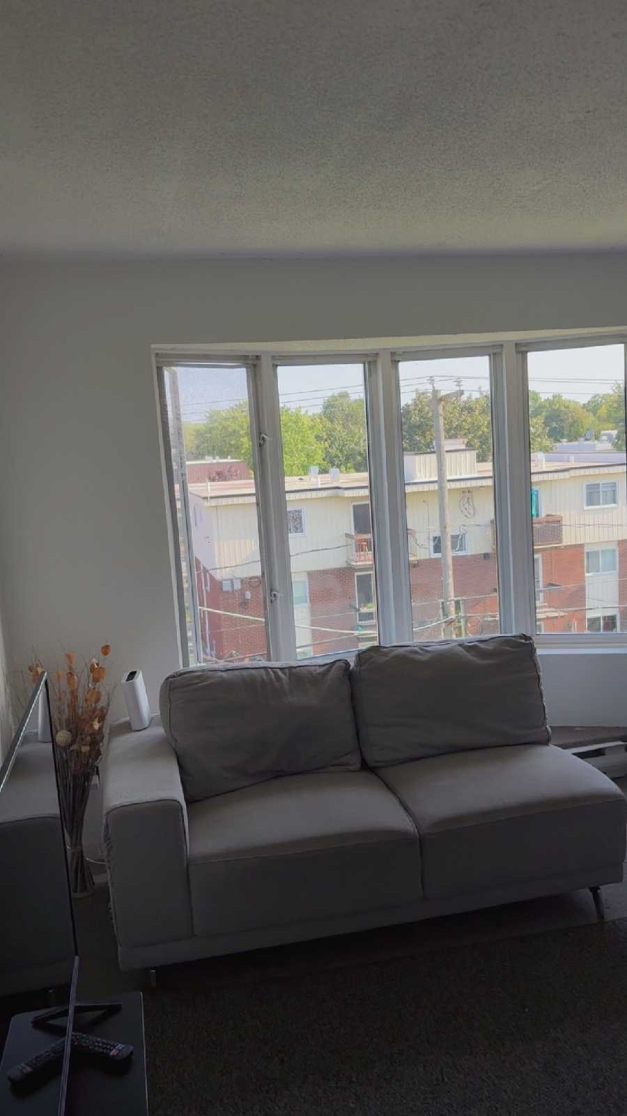 LOGEMENT 41/2 ST EUSTACHE — photo 3