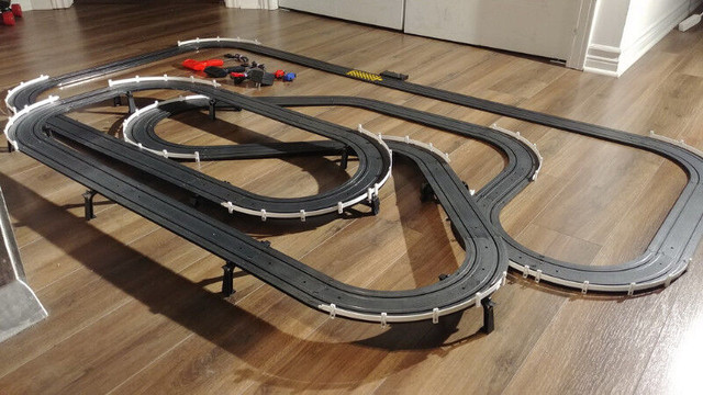 Piste de Course TCR – Champion Formula 1 dans Jouets et jeux  à Longueuil/Rive Sud - Image 3