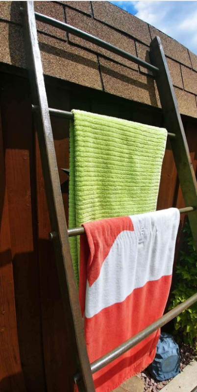 Handmade rustic pool towel ladders in Outdoor Décor in Chatham-Kent - Image 4