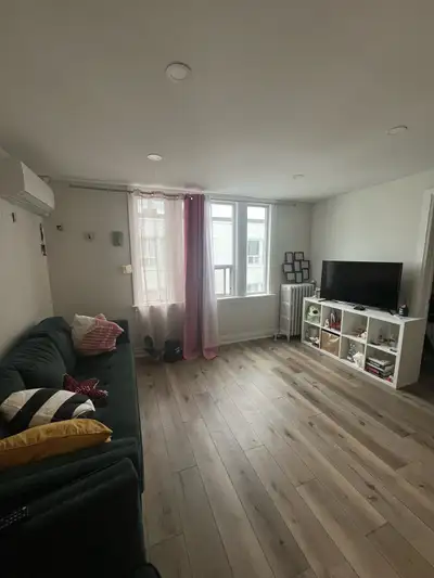 Room for Rent – August to Mid-September Furnished room available in a quiet residential area. Bus st...