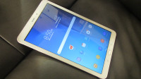 Samsung galaxy Tab E White Tablet