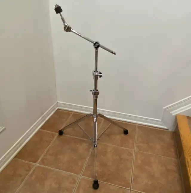 Sonor 400 Heavy Boom Cymbal Stand // Drum Set hardware in Drums & Percussion in Ottawa - Image 2