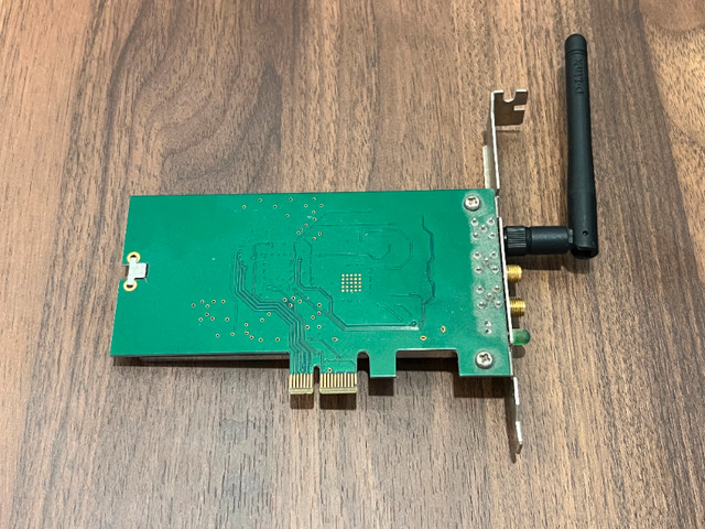 D-LINK WiFi PCIe network adapter in Networking in Kitchener / Waterloo - Image 2