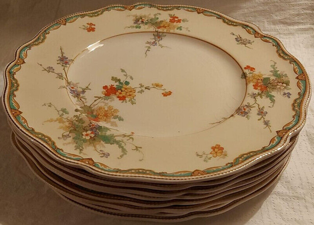 LOVELY COLLECTION OF "NINGPO" STAFFORDSHIRE CHINA (JOHNSON BROS) in Arts & Collectibles in London - Image 3