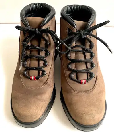 ROCKPORT Hiking Boots-Women’s size 8, View more