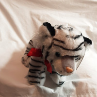 White Tiger Valentines Stuffed Animal, NEW with tags