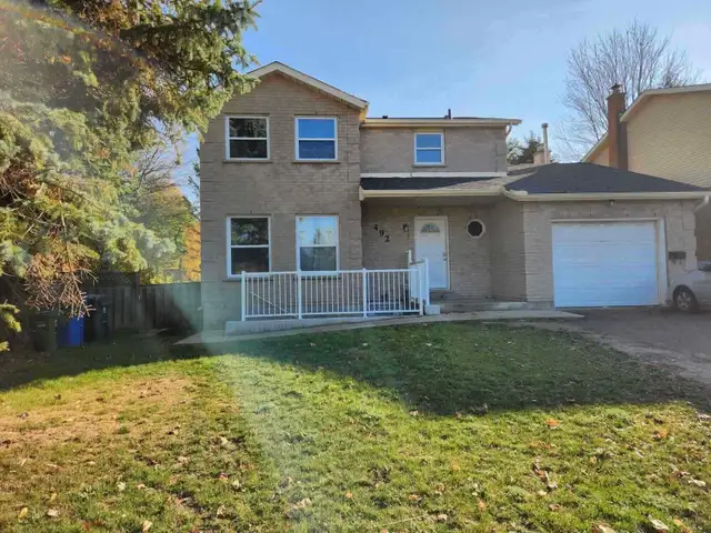 Spacious 1 Bedroom Apartment Available Immediately Near U of G!