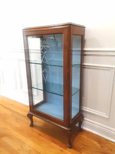 Vintage Display Cabinet in mahogany and etched Glass, View more
