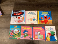 Set of 7 French toddler books