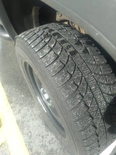 set of 4 General Grabber 265-65-18 winter tires with 7/32 tread left... just took them off March 17...