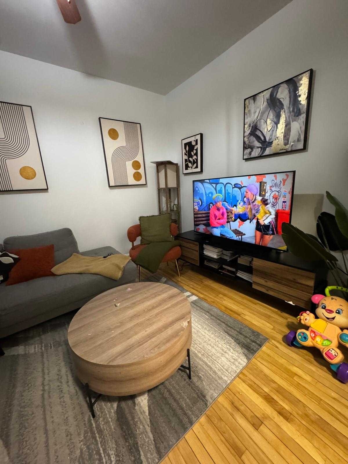 2 Beds 1 bath Apartment at $1599 — photo 2