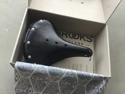 BROOKS B67 BICYCLE SEAT, View more