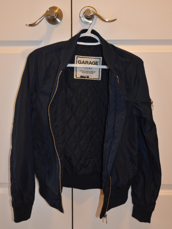 Girls bomber jacket from Garage (size XS) in Kids & Youth in Saskatoon - Image 3