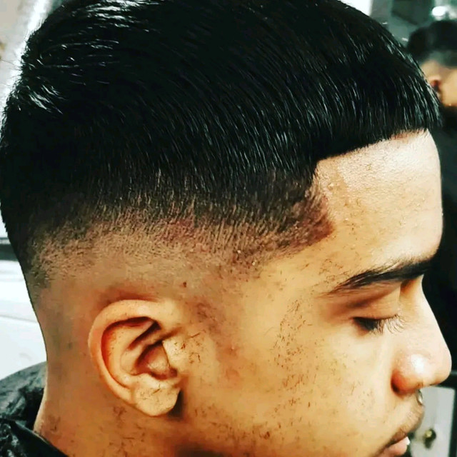 Scarborough barber private service 35$ hair an beard together in Health and Beauty Services in City of Toronto - Image 2