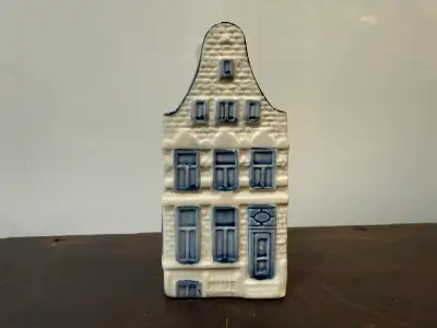 KLM Blue Delft House #40 Bols Empty Holland Dutch KLM Airlines, View more
