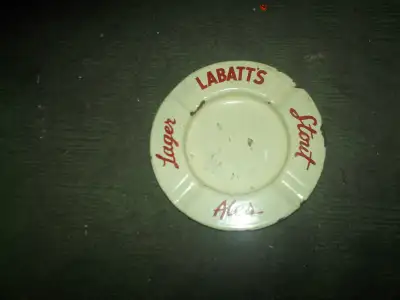 cendrier en porcelaine émaillé vintage 45$ et je peux poster, View more