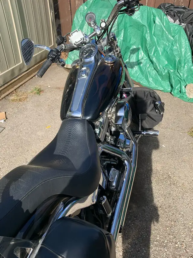 2000 Harley Davidson  in Street, Cruisers & Choppers in Calgary - Image 4