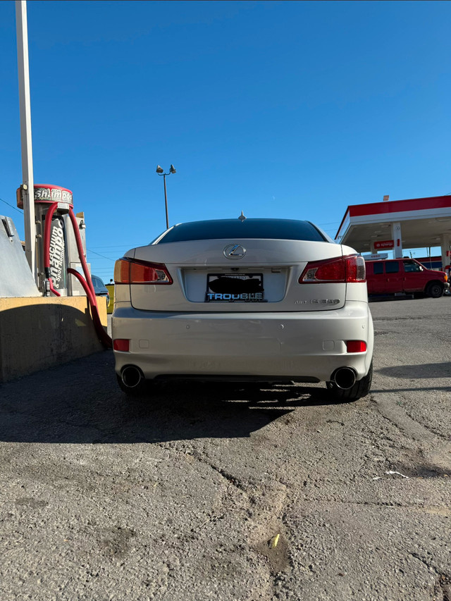 2012 LEXUS IS350 AWD in Cars & Trucks in Oshawa / Durham Region - Image 4