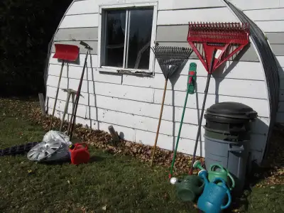 Outils divers pour l'extérieur, View more