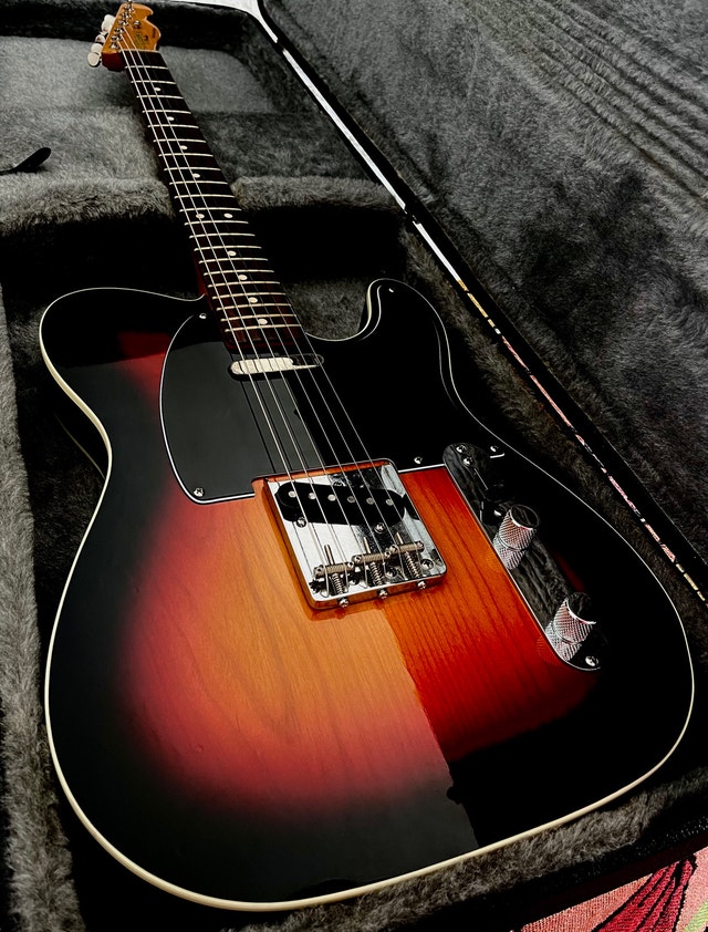 Tele Custom Guitars Moncton Kijiji