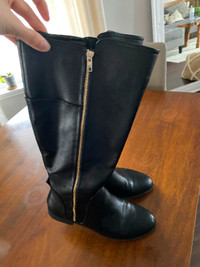Bottes femme grandeur 10 / Women Boots size 10