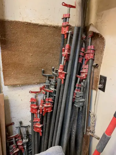 Serres à bois (lot)/ Wood clamps (lot), View more