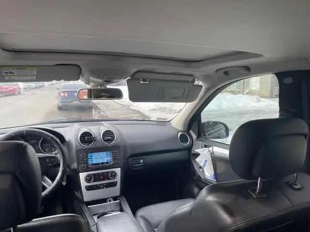 Mercedes-benz in Cars & Trucks in Laval / North Shore - Image 8