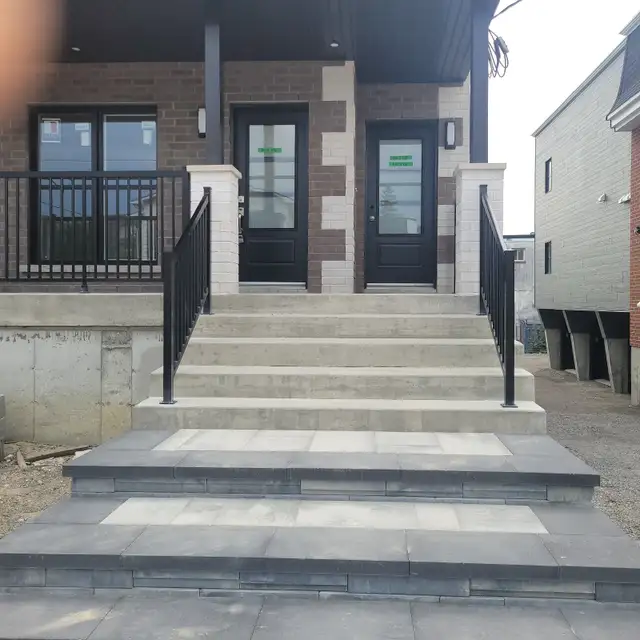 New 4 1/2 with den just built 2025