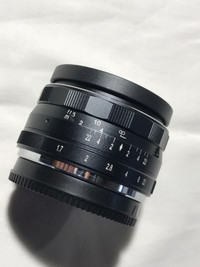 Meike 35mm F1.7 manual APS-C lens for Fuji XF mount